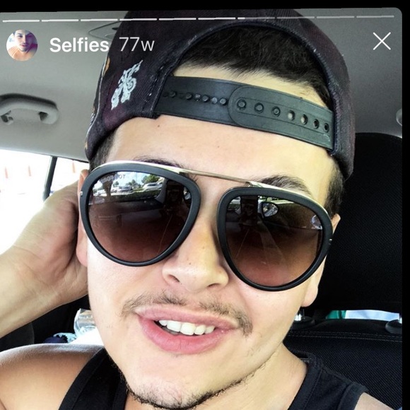 Meet your Posher, Ray - Picture 1 of 1